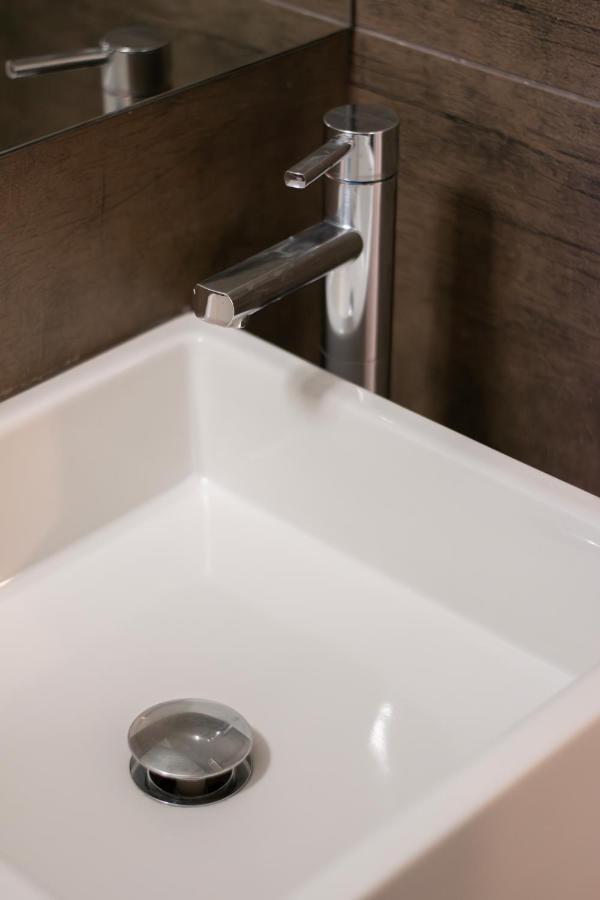 Central Athenian 1Br Apartment מראה חיצוני תמונה